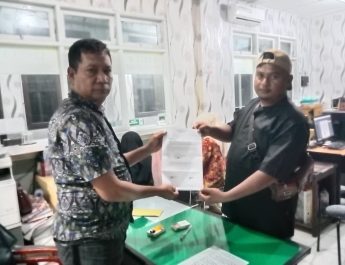 Gabungan Aliansi Mahasiswa Pemuda Dan Masyarakat tuntut mudur kades sopo Batu
