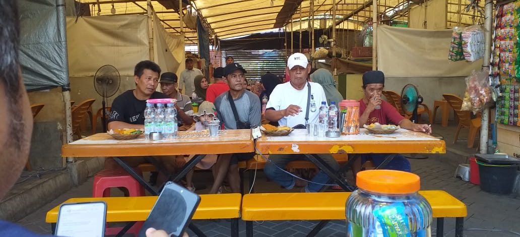 Ramah Tamah Kasudin UMKM Jakarta Barat Dengan Pedagang Lokbin Kota Intan