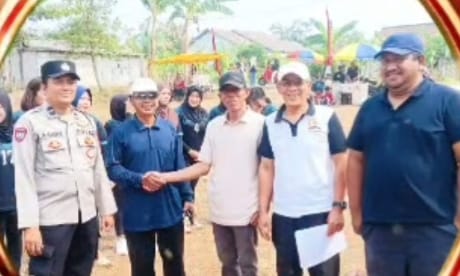 RT 02/RW 01 Juara Turnamen Sepak Bola Wanita Antar RT Se-Desa Tapos, Buktikan Perempuan Juga Jago di Lapangan Hijau