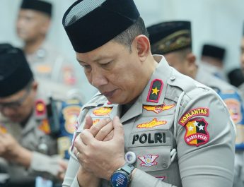 Korlantas Polri Gelar Doa Bersama Ojol dan Santuni Anak Yatim se-Jabodetabek, Perkuat Kepedulian dan Persaudaraan