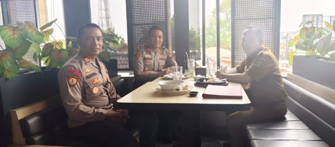 Jaga Jakarta On The Spot, Kapolsek Bekasi Barat Sambangi Camat Perkuat Sinergitas 3 Pilar
