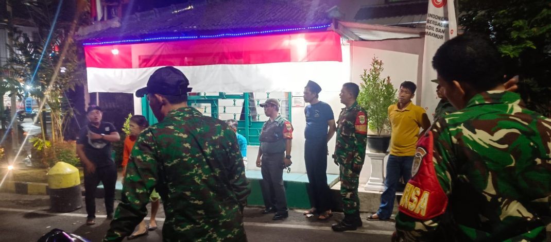 Polsek Duren Sawit dan Koramil 08/Duren Sawit Jakarta Timur Patroli Malam Minggu Antisipasi Tawuran dan Kenakalan Remaja