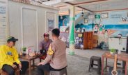 Bhabinkamtibmas Pulau Kelapa Sosialisasikan Layanan Polisi 110 kepada Warga