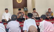Polisi Bersama Masyarakat, Kapolsek Bekasi Barat Gelar Pengajian dan Santuni Anak Yatim
