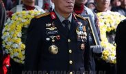 Korbrimob Polri Beri Penghormatan Terakhir kepada Irjen Pol. (Purn.) Kamil Razak di Pondok Labu