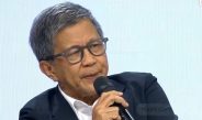 “Istana Masih Sarang Koruptor” — Rocky Gerung Pecah Telur di Depan Publik, Klaim Masuk Istana Demi Buru Koruptor